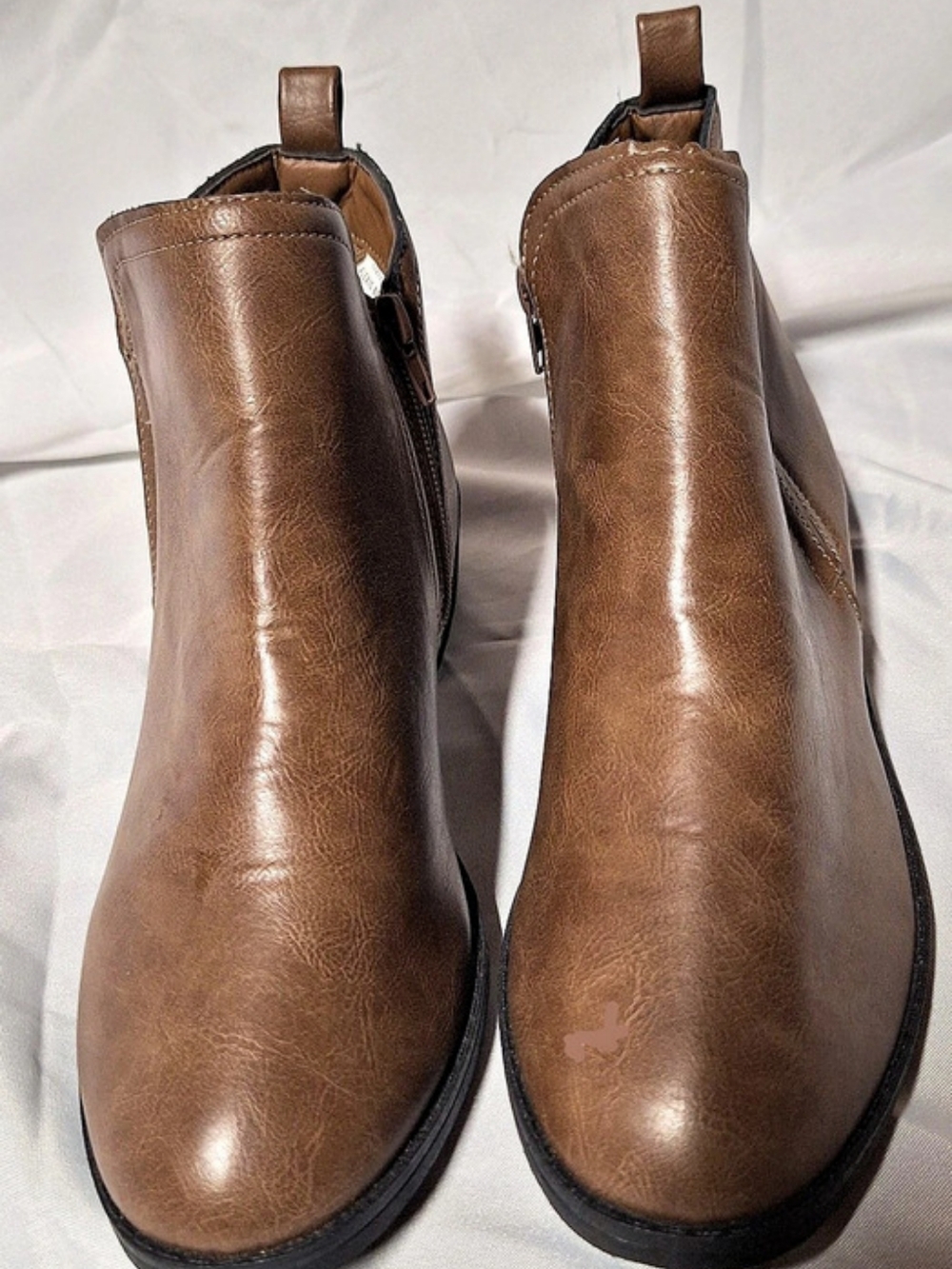 Alexis Bendel Brown Ankle Boots US 8 Like New